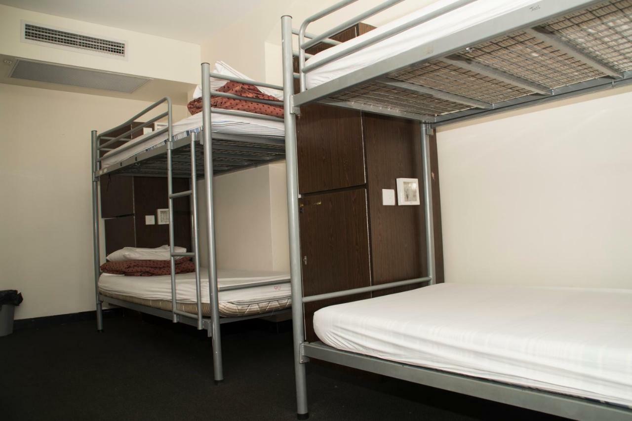 790 On George Backpackers Hostel Сидни Екстериор снимка